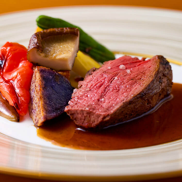 鹿肉のロースト